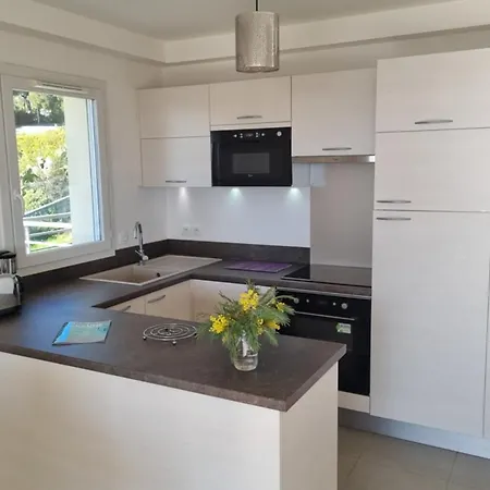 Apartment With Pool Magnificent Sea View 80m To