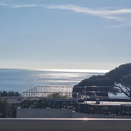 Appartement With Pool Magnificent Sea View 80m To Sainte-Maxime