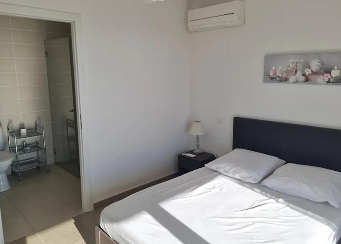 With Pool Magnificent Sea View 80m To Appartement *