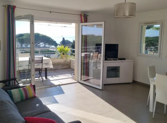 With Pool Magnificent Sea View 80m To Appartement Sainte-Maxime