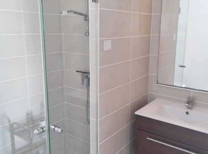 With Pool Magnificent Sea View 80m To Appartement *