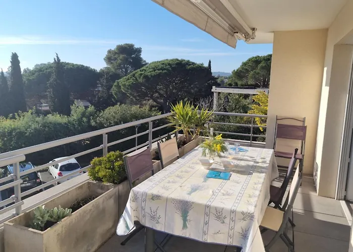 Apartment With Pool Magnificent Sea View 80m To Sainte-Maxime
